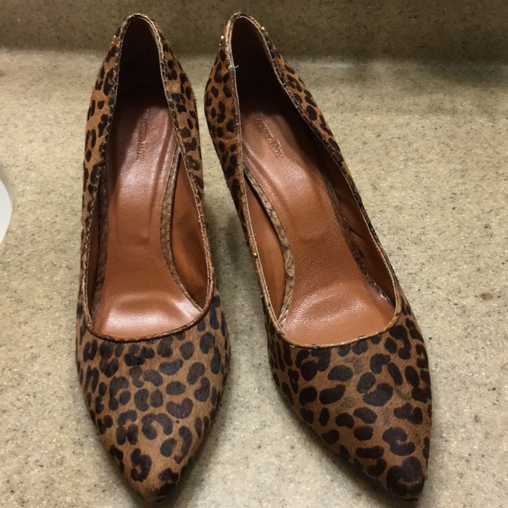 Leopard fur heels